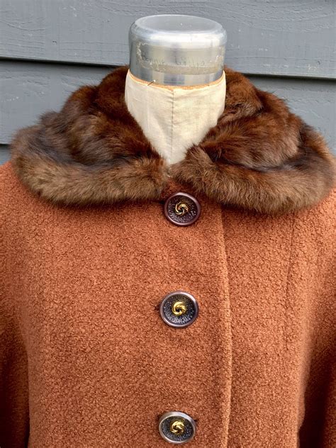 vintage fur collar coat